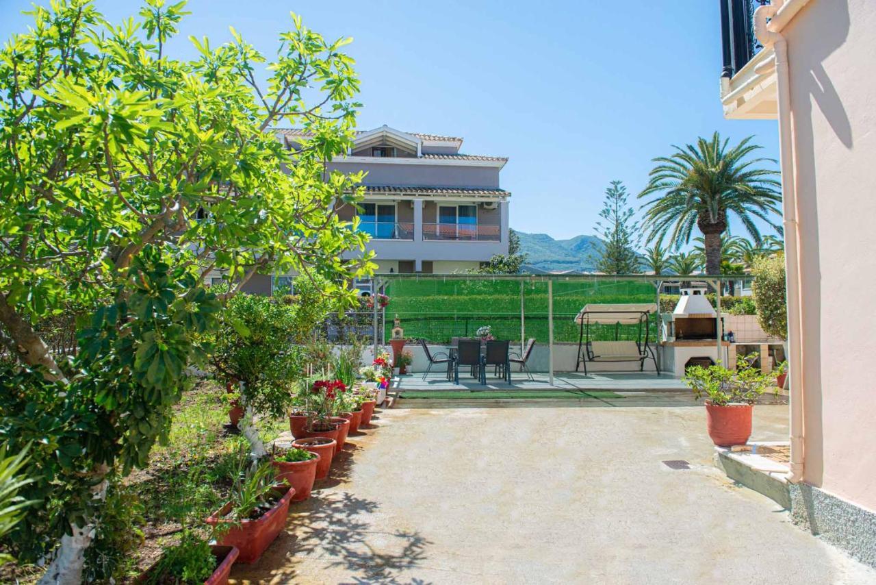 Hébergement de vacances Lollas Acharavi Corfu *